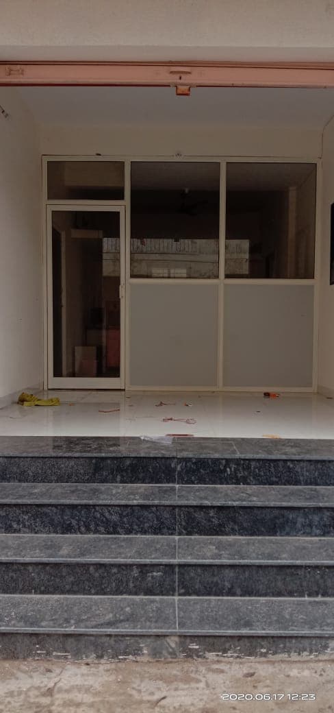Glass and aluminium fabrication project by Balaji Glass And Aluminium Works, Baramati
