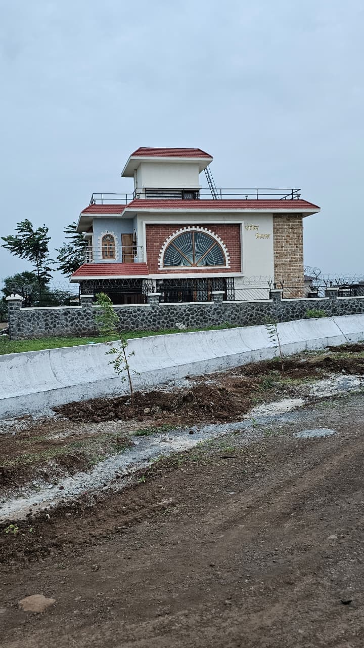 Glass and aluminium fabrication project by Balaji Glass And Aluminium Works, Baramati